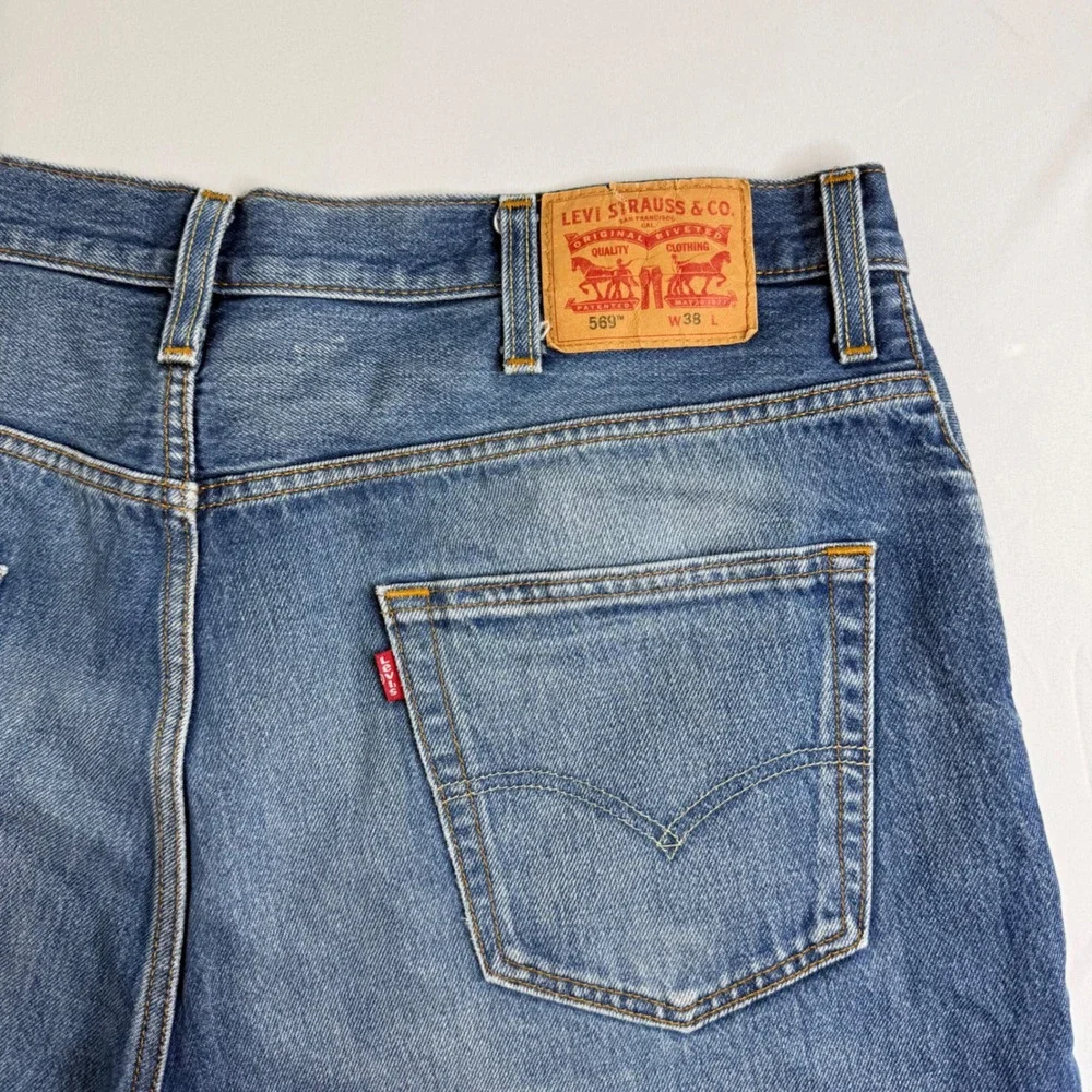 Levis 569 Loose Straight Mens Denim Shorts W38 Blue Medium Wash Baggy Jorts